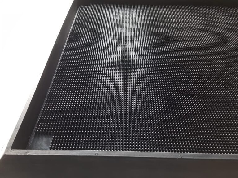 ALFOMBRA DE CONTENCIÓN LÍQUIDOS DESINFECTANTES